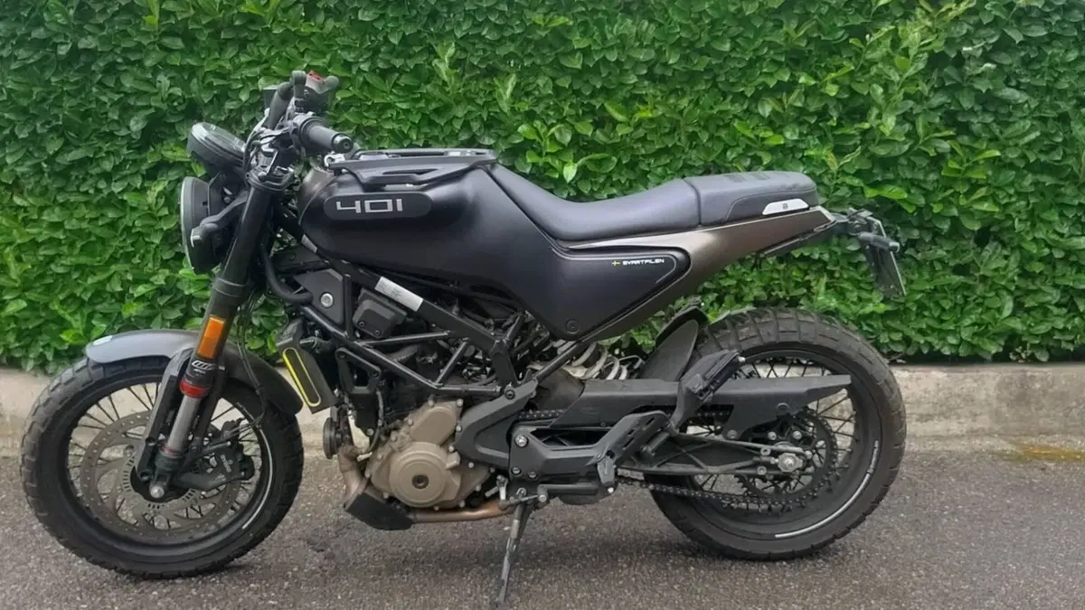 Husqvarna Svartpilen 401 (2021 - 23) 