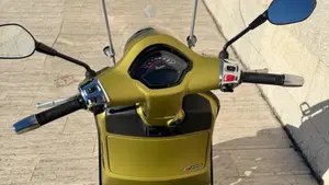 Vespa GTS 300 Super Sport Hpe (2021 - 22)  (5)