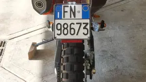 KTM 690 Enduro R (2026 - 27)  (3)