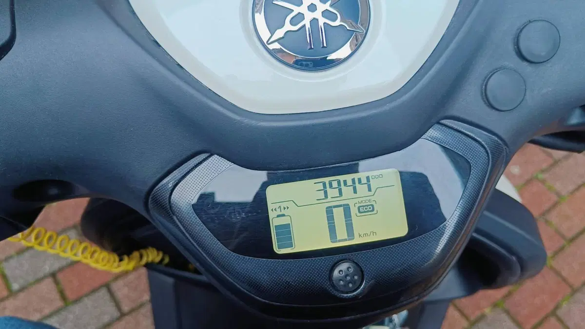 Yamaha Neo's L1e Dual Battery (2023 - 26)  (3)