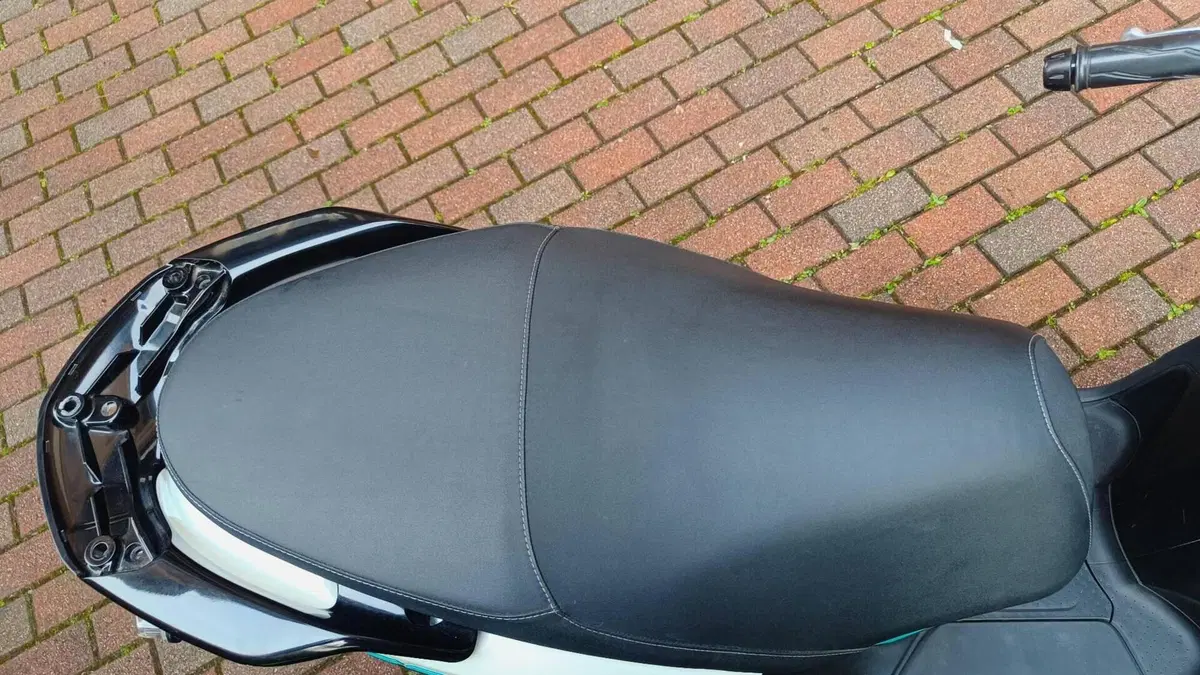 Yamaha Neo's L1e Dual Battery (2023 - 26)  (9)