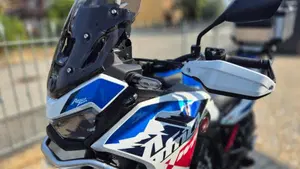 Honda Africa Twin CRF 1100L ES (2024 - 26)  (14)