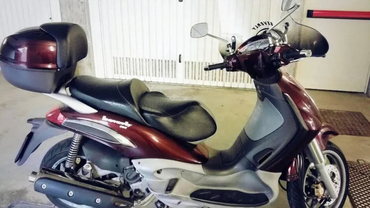 Piaggio Beverly 500  (2)