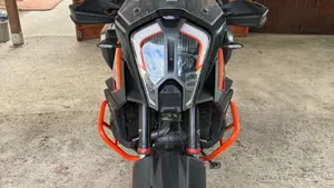 KTM 1290 Super Adventure S (2021 - 25)  (2)
