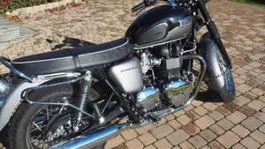 Triumph Bonneville T100 (2008 - 16)  (4)
