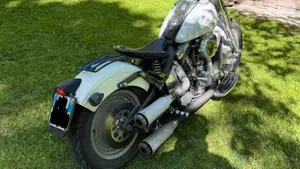 Harley-Davidson   (4)