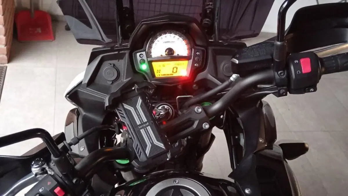 Kawasaki Versys 650 (2021 - 24)  (8)