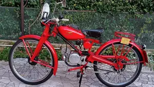 Moto Guzzi   (2)