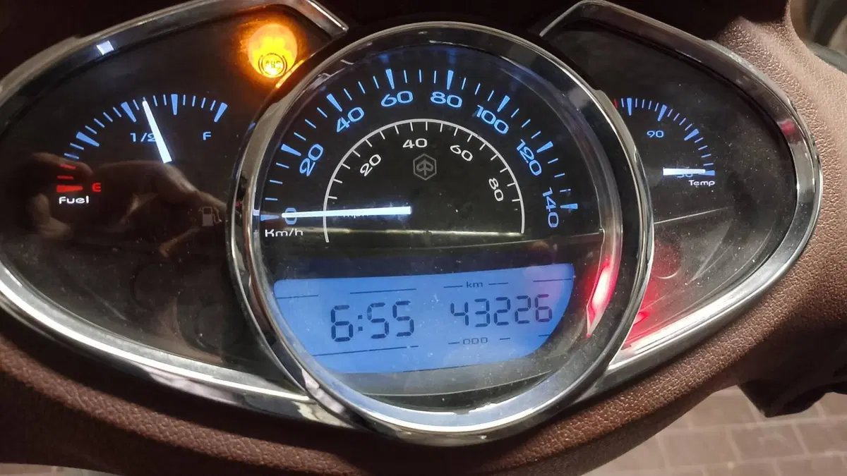 Piaggio Medley 150 S ABS (2016 - 19)  (7)