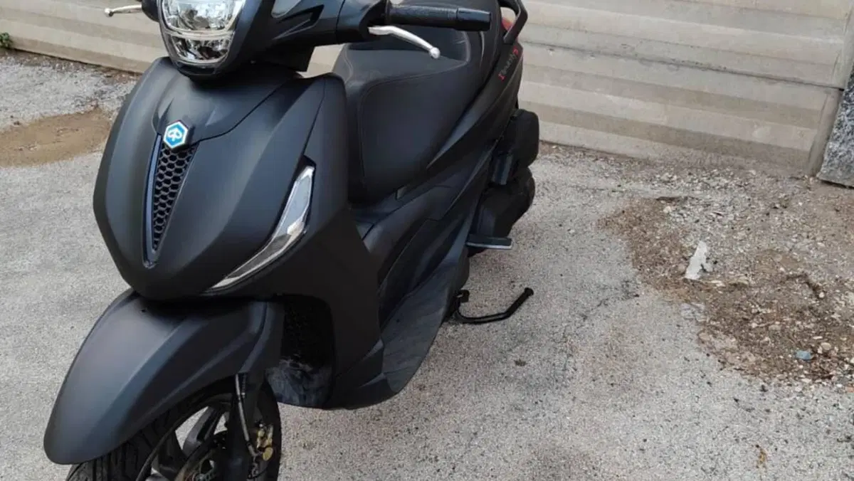 Piaggio Beverly 400 ABS-ASR (2021 - 24) 