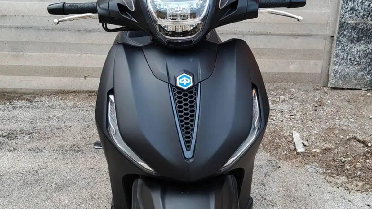 Piaggio Beverly 400 ABS-ASR (2021 - 24)  (6)