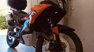 KTM 790 Adventure (2025 - 26)  (2)
