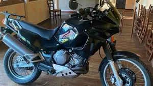 Yamaha   (8)