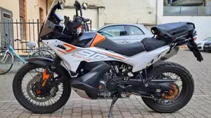 KTM 790 Adventure (2023 - 24)  (2)