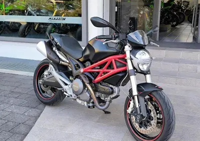 Ducati Monster 696 Plus (2007 - 14) - Annuncio 10129533