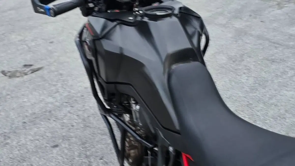 Honda Africa Twin CRF 1100L (2020 - 21)  (5)