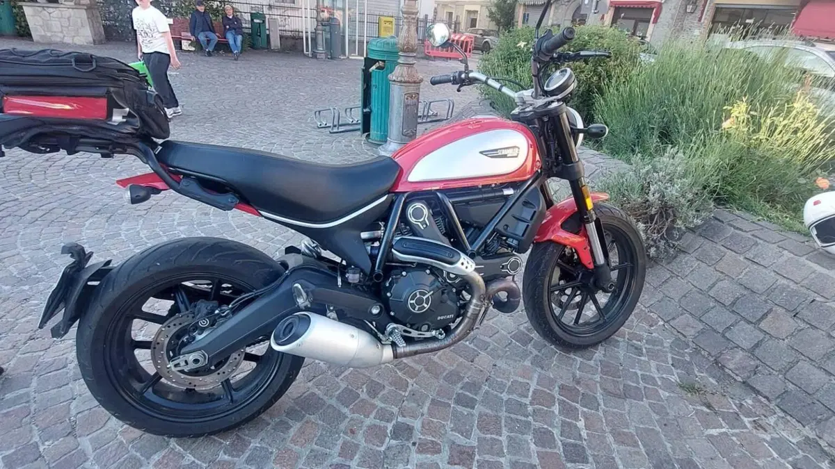 Ducati Scrambler 800 Icon (2017 - 20)  (3)