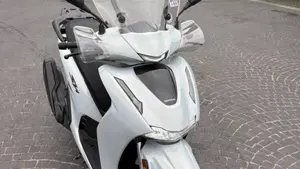 Honda SH 350i GT (2025 - 26)  (6)