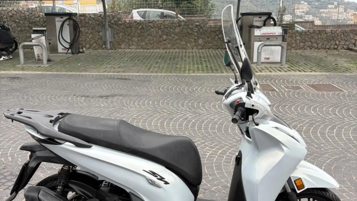 Honda SH 350i GT (2025 - 26)  (8)