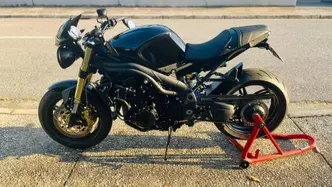 Triumph Speed Triple 1050 (2005 - 11)