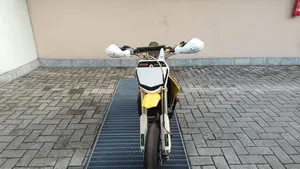 Suzuki RM 85 (2009 - 13)  (2)