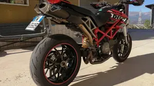 Ducati Hypermotard 796 (2012) 