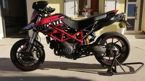 Ducati Hypermotard 796 (2012)  (11)