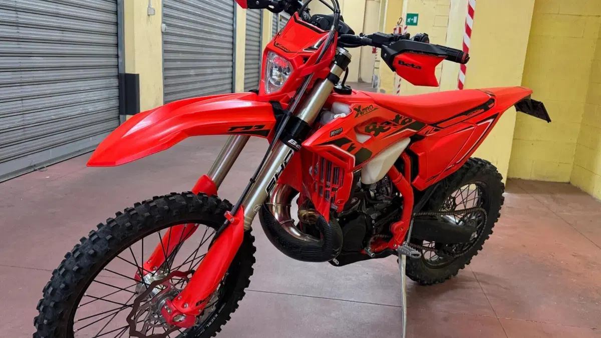 Betamotor RR 300 2T Enduro Race (2026)  (2)