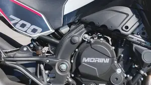 Moto Morini X-Cape 700 Gold Edition (2025 - 26)  (4)
