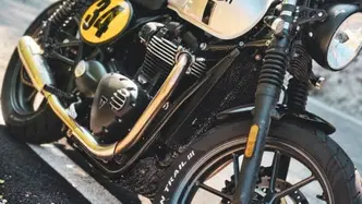 Triumph Street Twin 900 (2017 - 18) usata