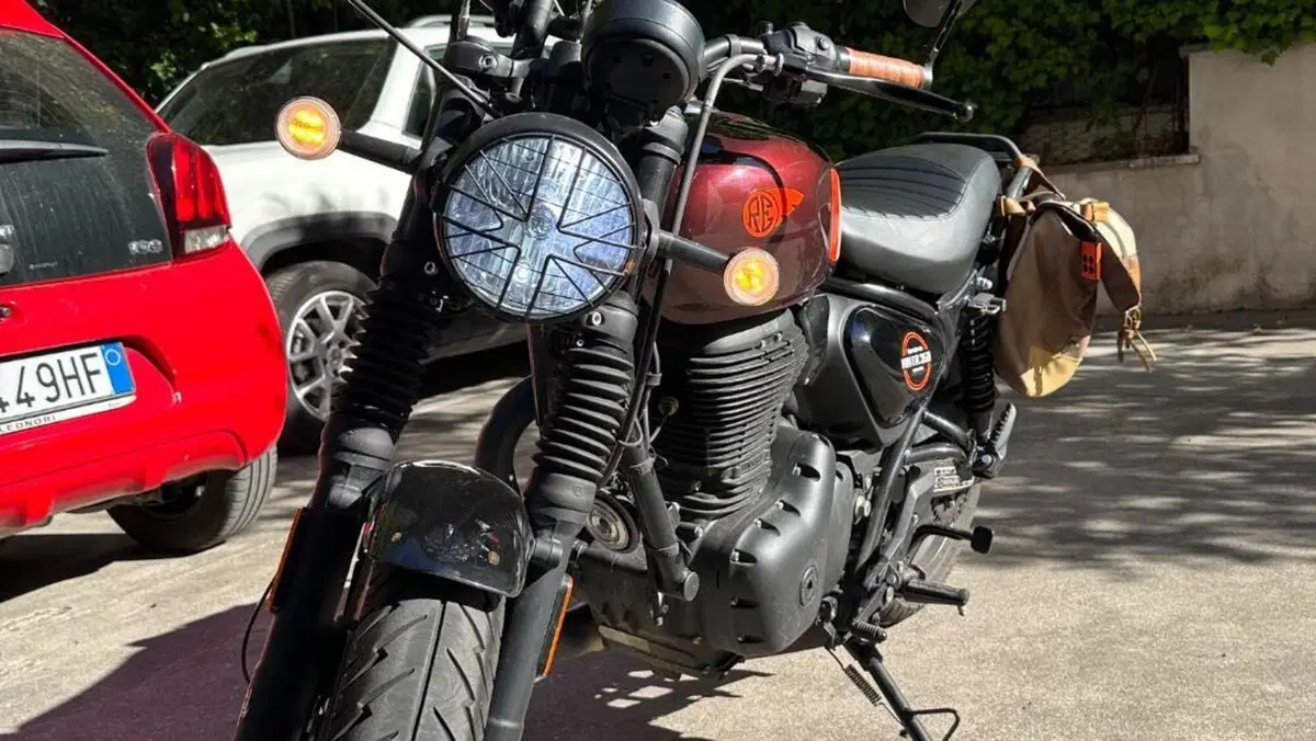 Royal Enfield HNTR 350 (2022 - 26) 