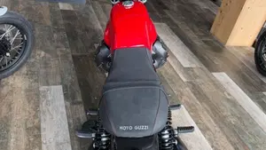 Moto Guzzi V7 Sport (2025 - 26)  (3)