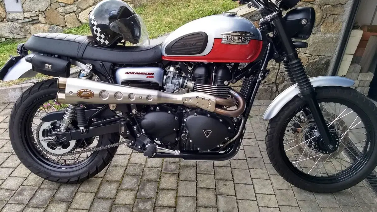 Triumph Scrambler (2006 - 17)  (3)