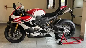 Ducati Panigale V4 Tricolore (2025 - 26) 