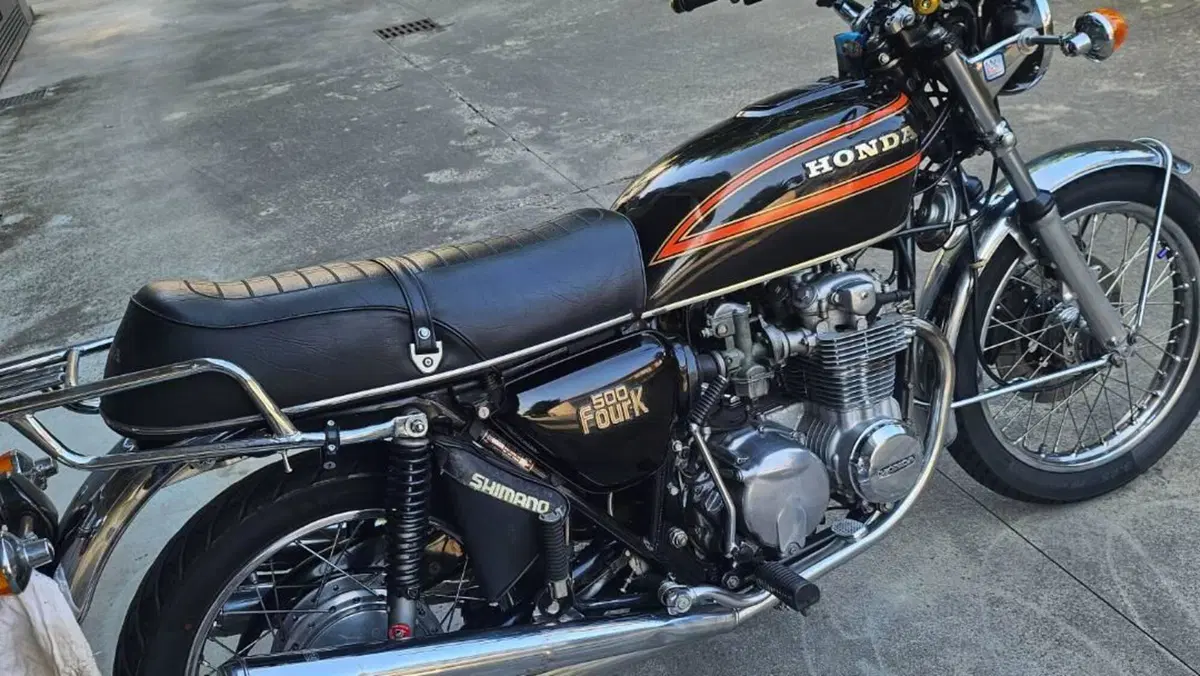Honda   (6)