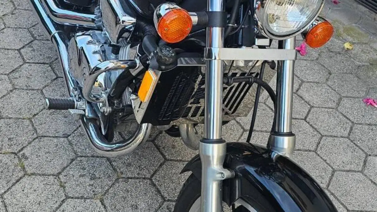 Honda   (8)