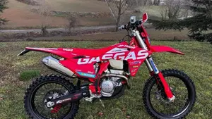 GASGAS EC 250 F (2024)  (2)