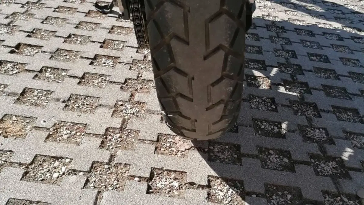 Honda Africa Twin CRF 1000L DCT (2018 - 19)  (9)