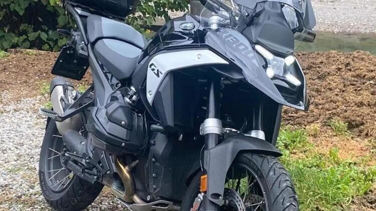Bmw R 1300 GS Triple Black (2023 - 26)  (4)