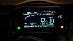 Yamaha YZF R1 (2020 - 25)  (5)