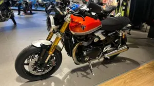 Triumph Speed Twin 1200 RS (2025 - 26)  (4)