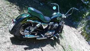 Harley-Davidson   (7)