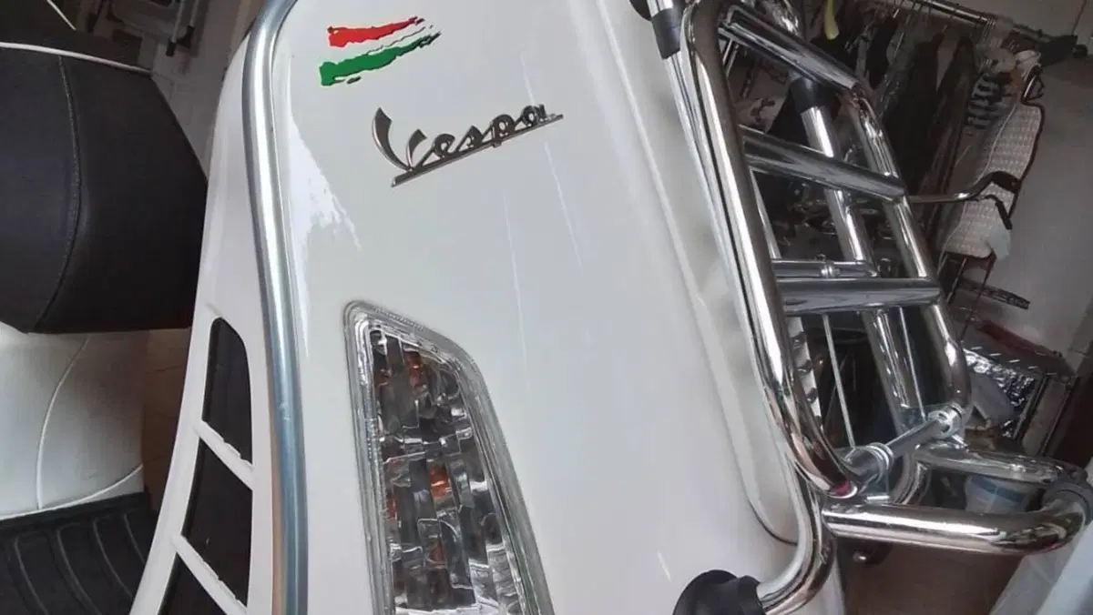 Vespa GTS 300 Super (2008 - 16)  (12)