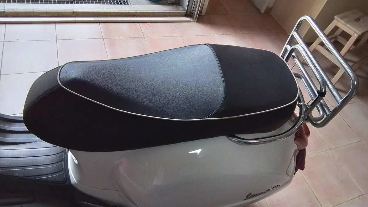 Vespa GTS 300 Super (2008 - 16)  (16)
