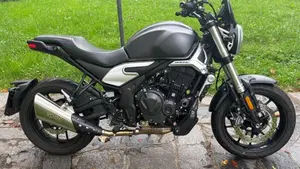 Voge Trofeo 500AC (2022 - 26)  (5)