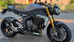 Triumph Speed Triple 1200 RS (2021 - 24) 