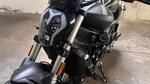 Benelli 502 C (2019 - 20)  (4)