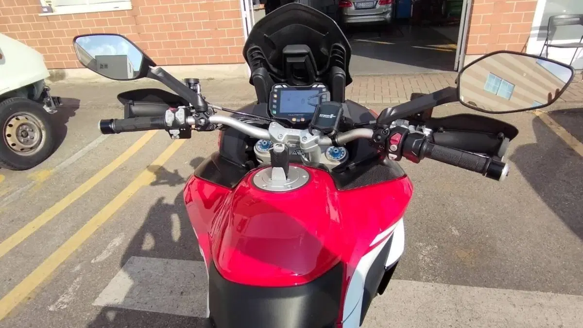 Ducati Multistrada 1200 S Pikes Peak (2016 - 17)  (6)