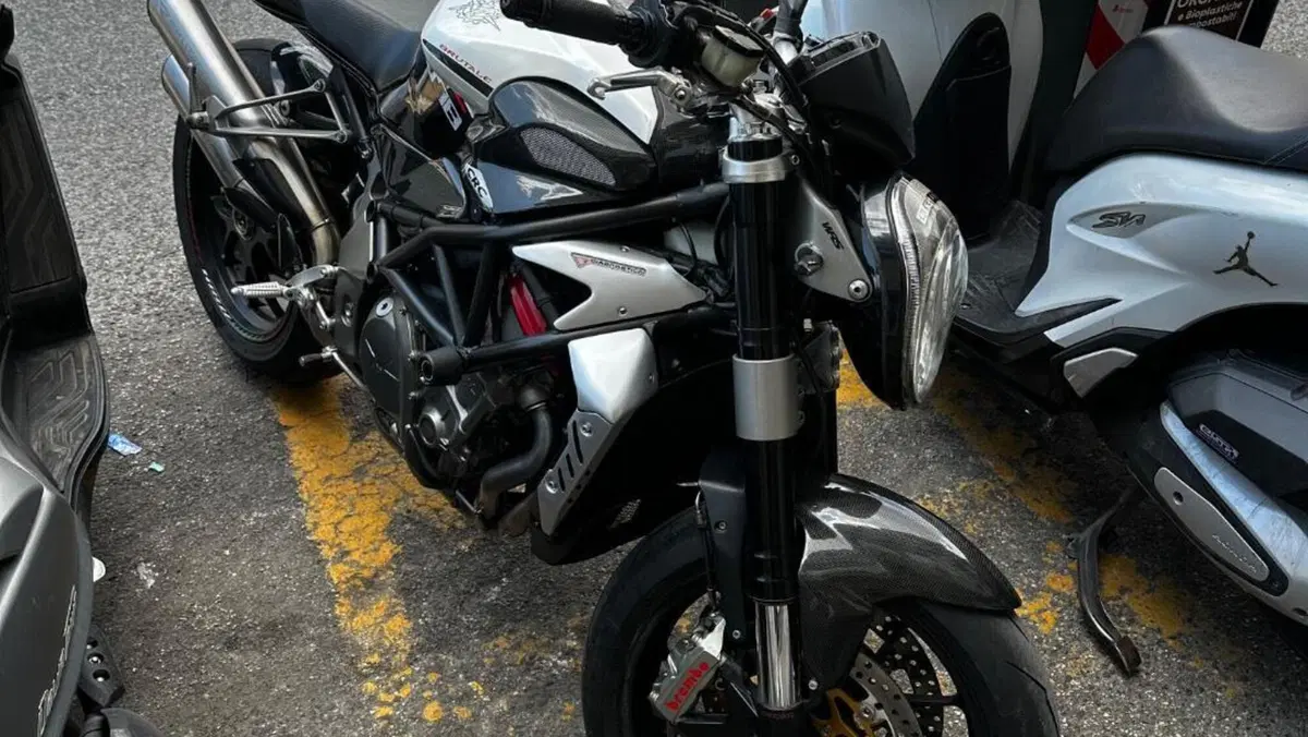 MV Agusta Brutale 1078 RR  (6)