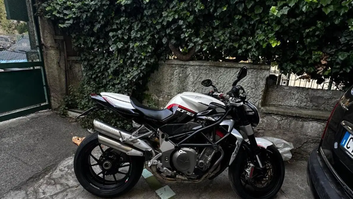 MV Agusta Brutale 1078 RR  (7)
